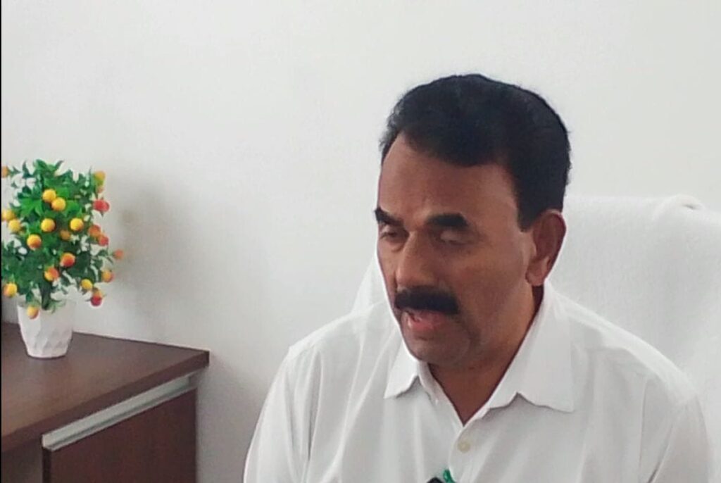 ఏకగ్రీవాళ పట్ల మంత్రి జూపల్లి కృష్ణారావు ఫైర్