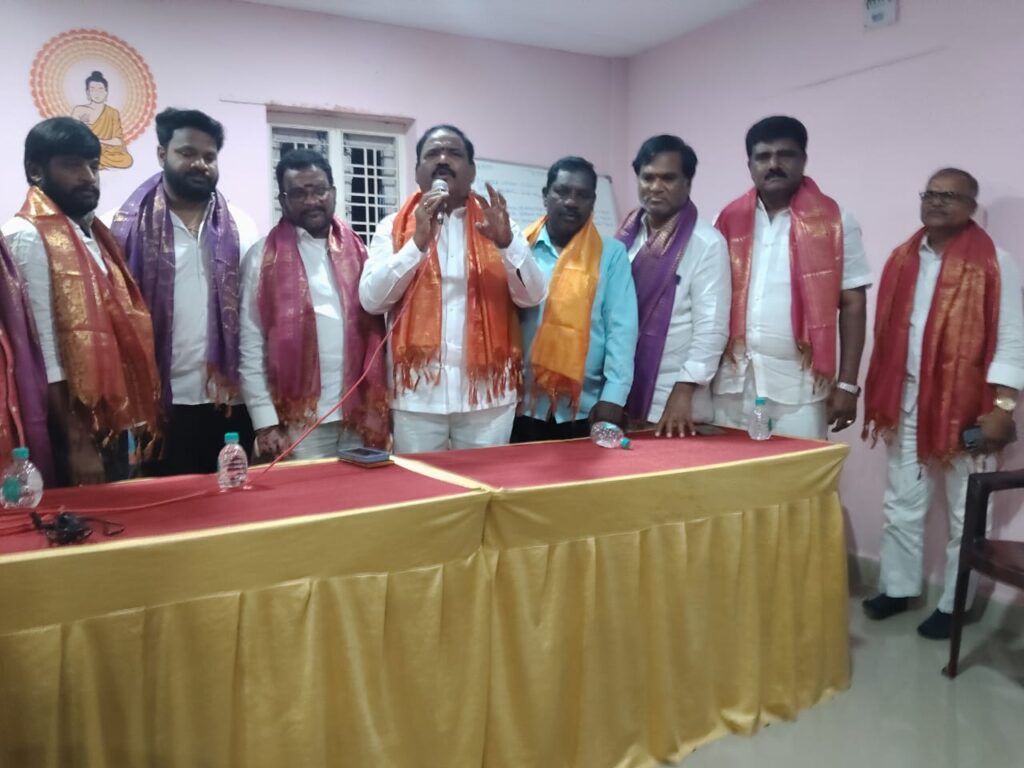 అంబేద్కర్ నూతన కమిటీ అన్ని వర్గాల అభివృద్ధికి కృషి చేయాలి