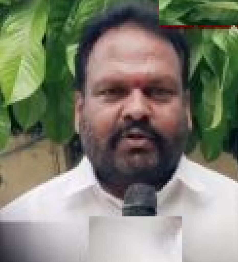 నన్ను ఏకగ్రీవo ఎన్నుకోవడం మన గ్రామానికి మంచి జరుగుతుంది