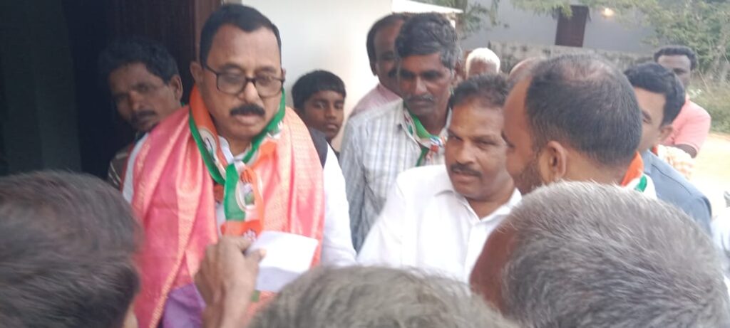 నాయకులు అందరూ కలిసికట్టుగా పని చేయాలి  డాక్టర్ మల్లు రవి