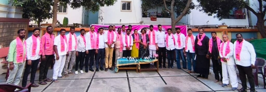 శేరిలింగంపల్లి నియోజకవర్గం ఎమ్మెల్యే బిఆర్ఎస్ పార్టీలోనే ఉన్నారా?