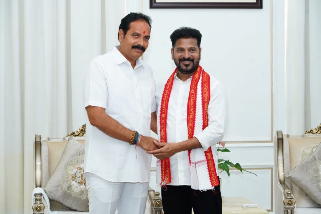 సీఎం రేవంత్ రెడ్డి గారికి నూతన సంవత్సర శుభాకాంక్షలు