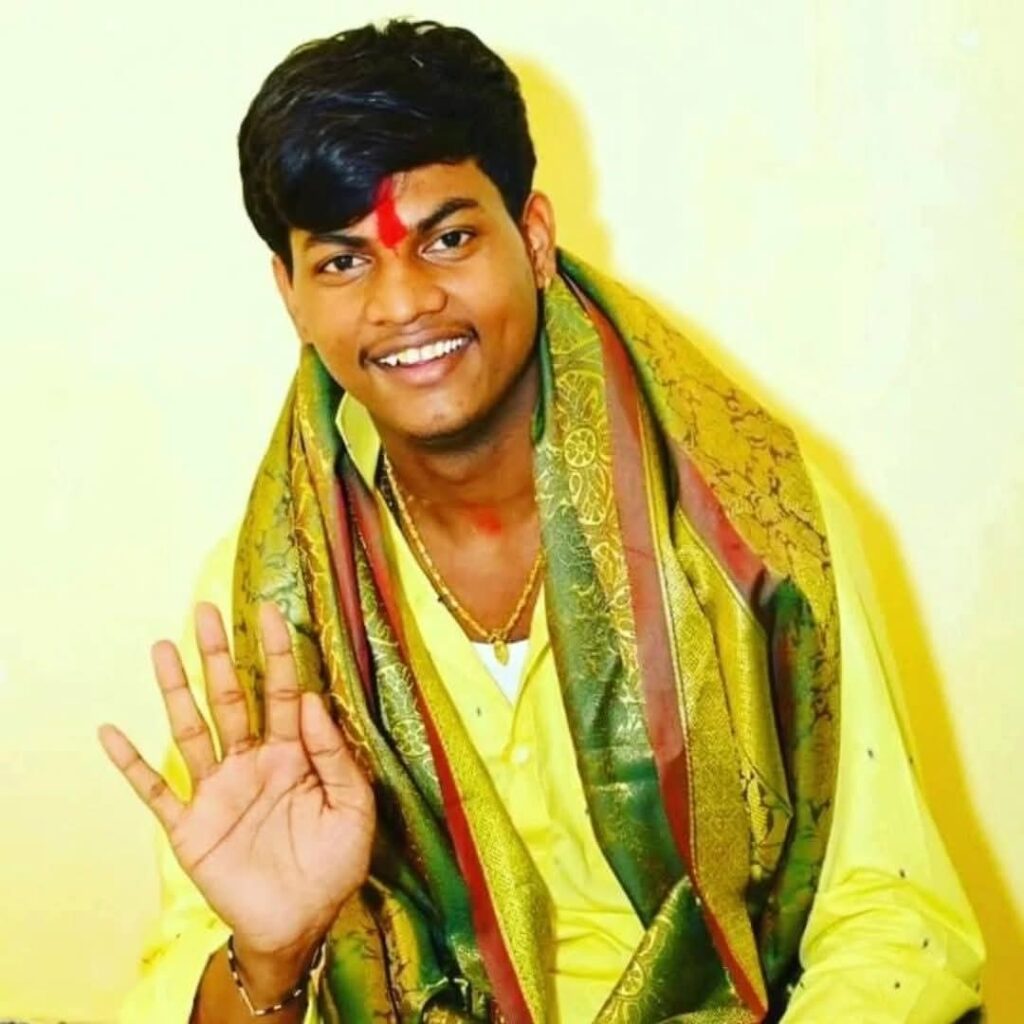 ఇతని గుర్తుపట్టారా