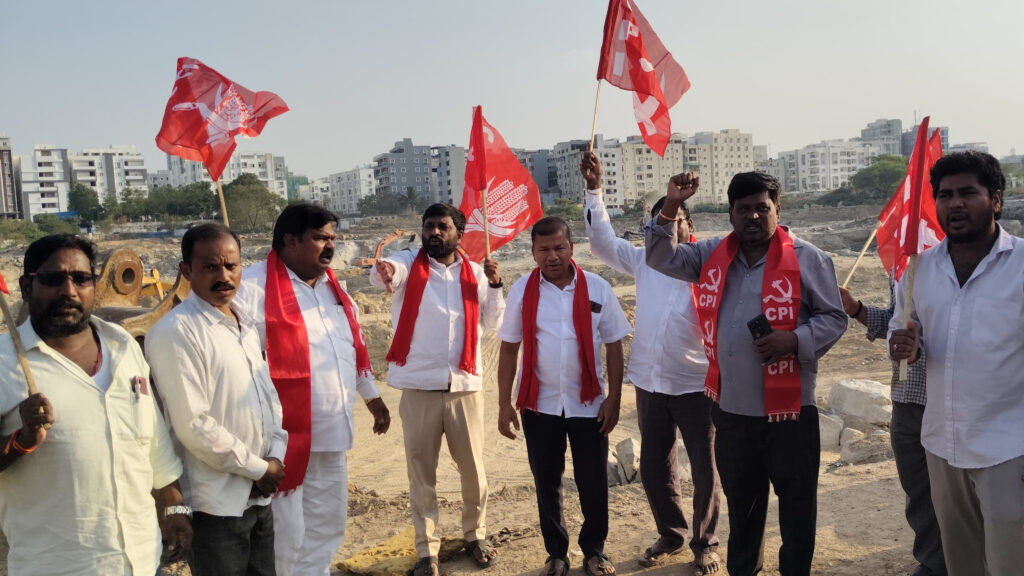 ఈదులకుంట చెరువు పరిరక్షణలో సిపిఐ పోరాటం ఫలించింది