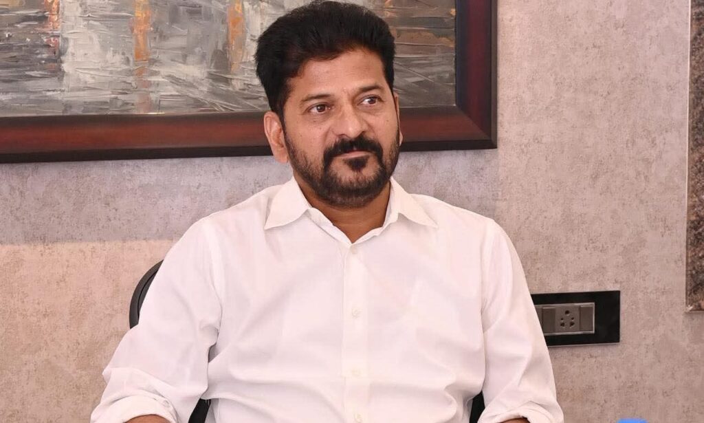 ప్రచారానికి పరిమితం ఒకటో తేదీ జీతాలు