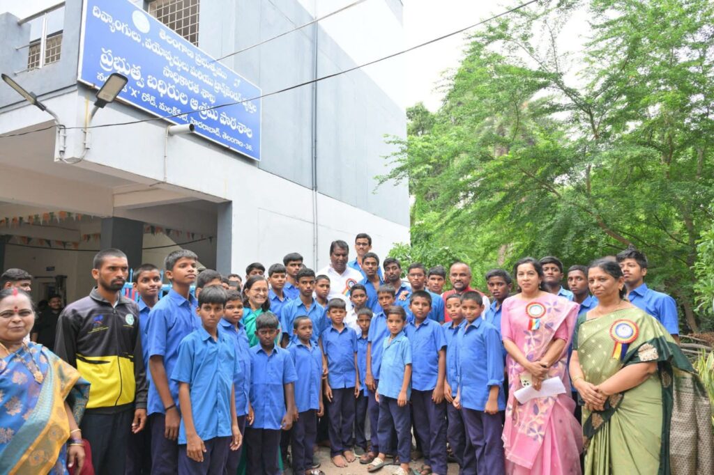 దివ్యాంగులకు  ఇంటర్ తరగతులు