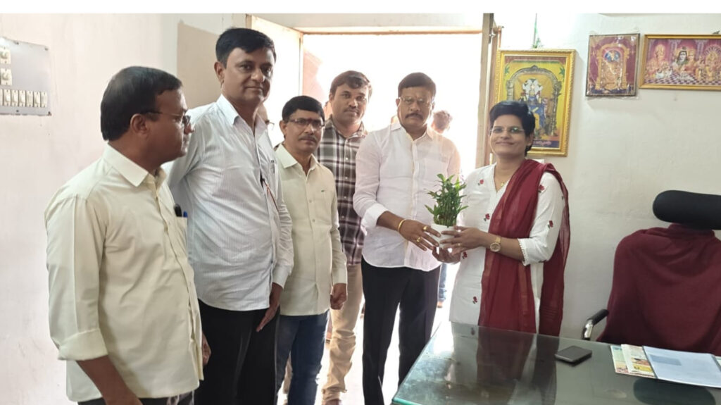 మండల ప్రజా పరిషత్ కార్యాలయం తనిఖీ