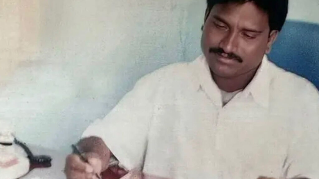 ప్రియుడితో కలిసి భర్తను చంపిన భార్య..!