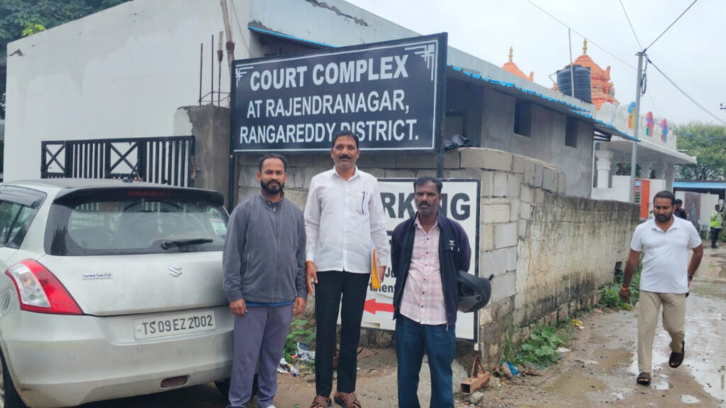 ఉద్యమాల నేత కోర్టుకు….