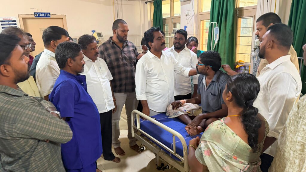 ఇమ్మడి బాబును పరామర్శించిన చైర్మన్
