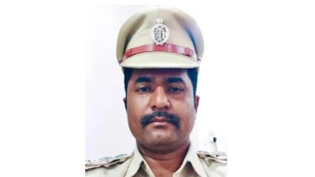 రివల్వార్ మిస్ ఫైర్ తో ఆర్ ఐ సతీష్ మృతి..